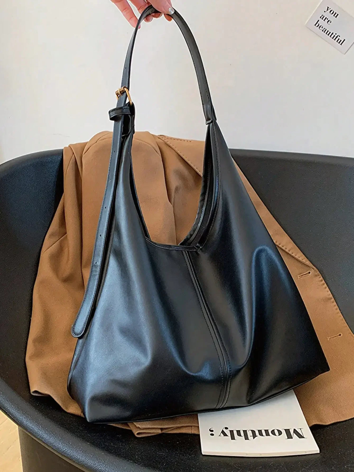 Large Capacity Solid Color Women's Shoulder Bag