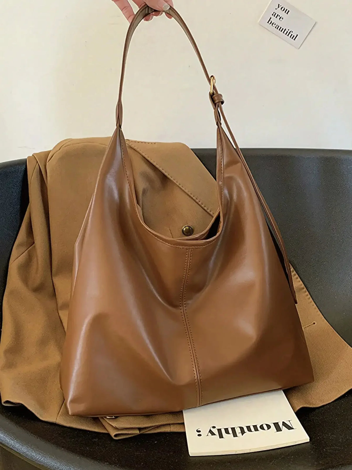 Large Capacity Solid Color Women's Shoulder Bag