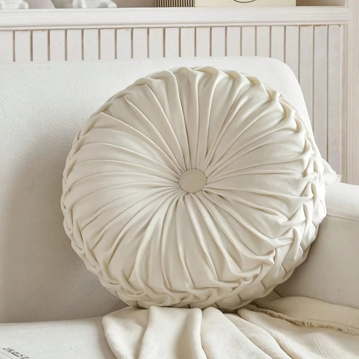 Decorative Round Pleated Polyester Cotton Seat Cushion For Home Seating