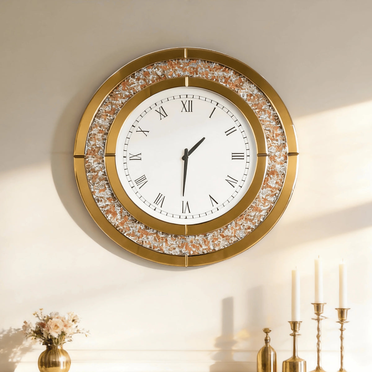 Crushed Diamond Decorative Wall Clock With Glass Crystal Finish