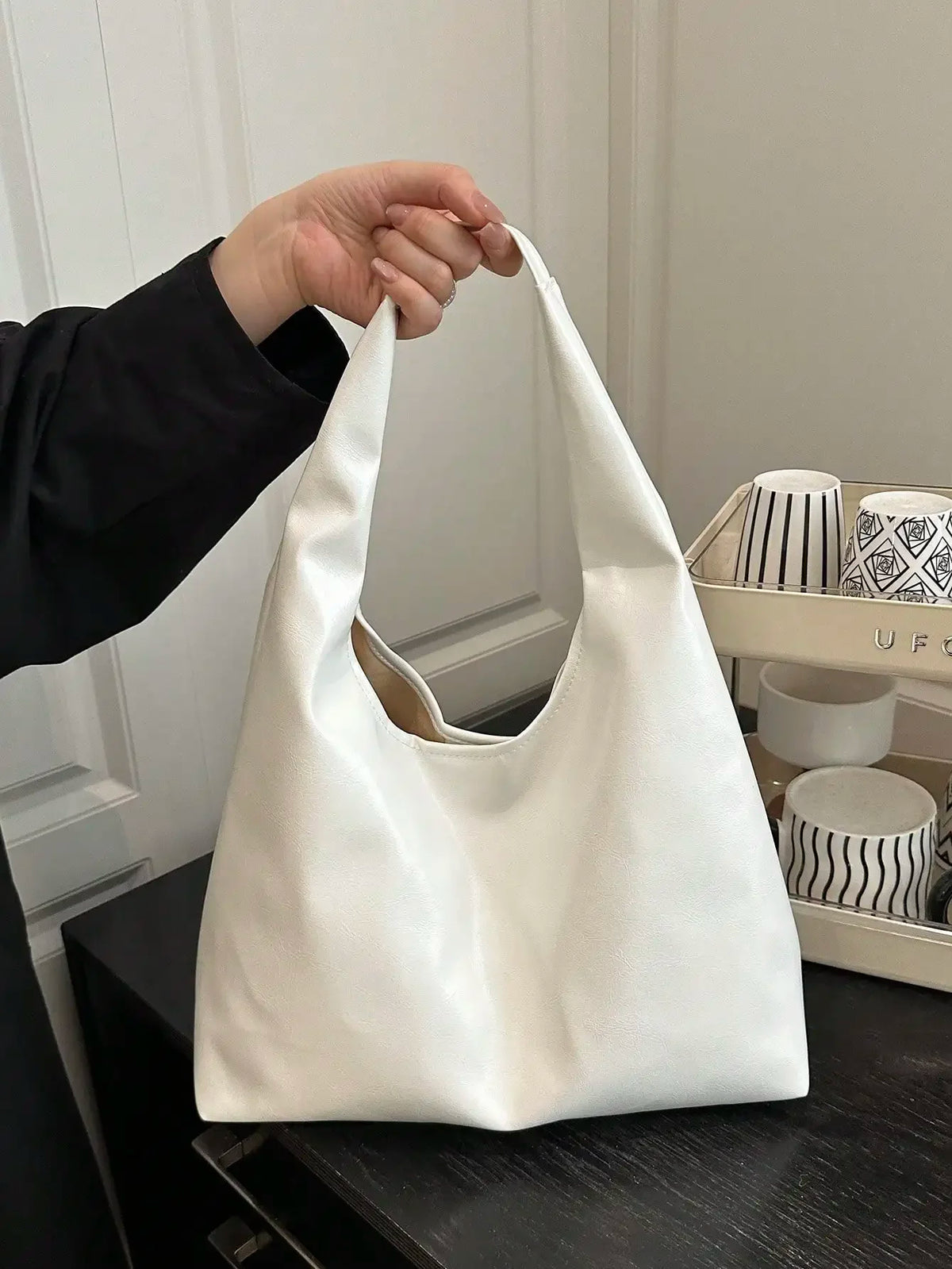 Large Capacity Solid Color Women's Shoulder Bag