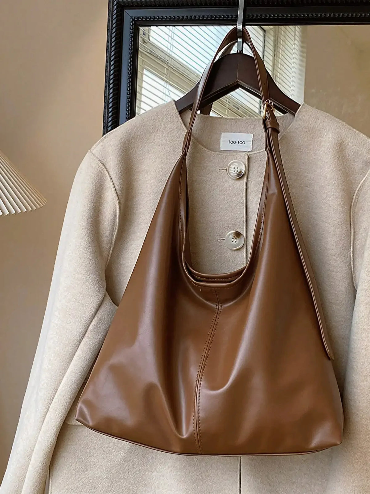 Large Capacity Solid Color Women's Shoulder Bag